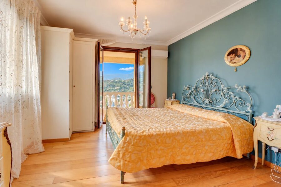 Maison à vendre à La Trinité — Vue montagne — photo 39