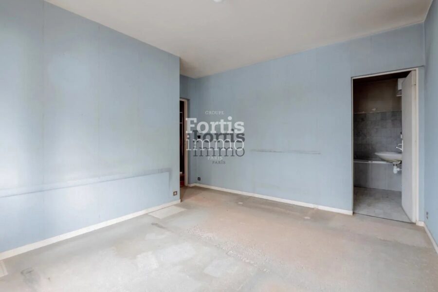 Appartement à vendre à Paris 4e arrondissement — Vue sur la ville — photo 9