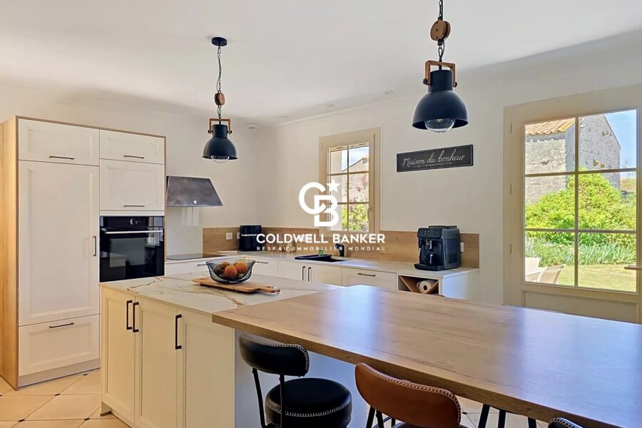 Maison à vendre à Thiré — Vue parc & jardin — photo 9