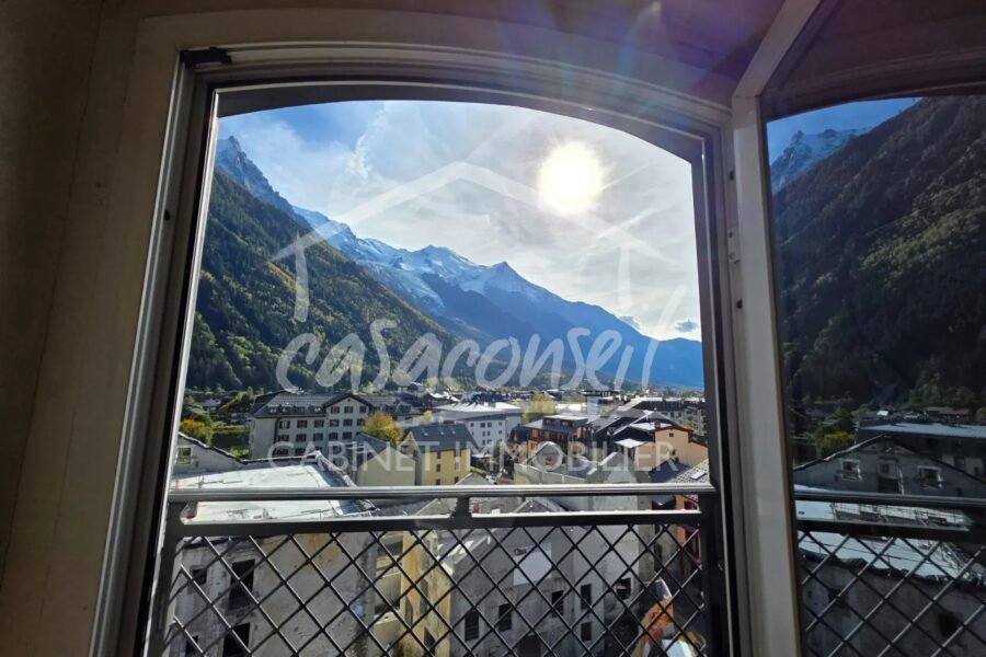 Appartement à vendre à Chamonix-Mont-Blanc — Vue montagne — photo 8