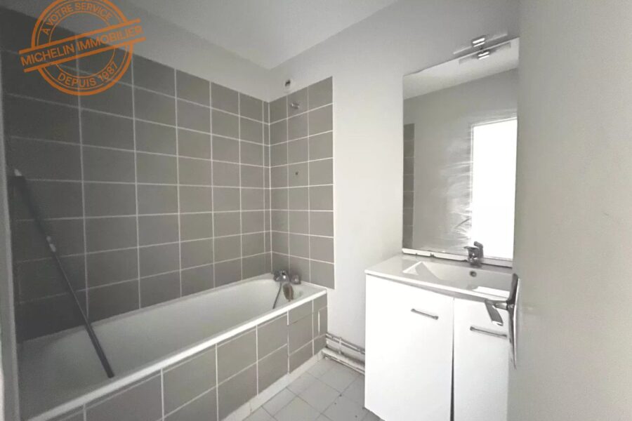 Appartement à vendre à Lyon 5e arrondissement — Vue sur la ville — photo 7
