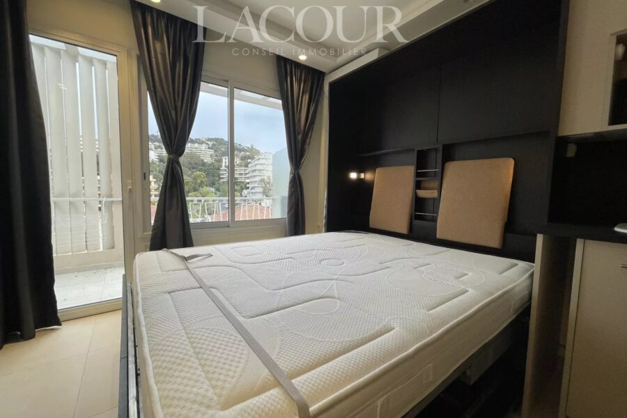 Appartement à louer à Cannes — Vue sur la ville — photo 7