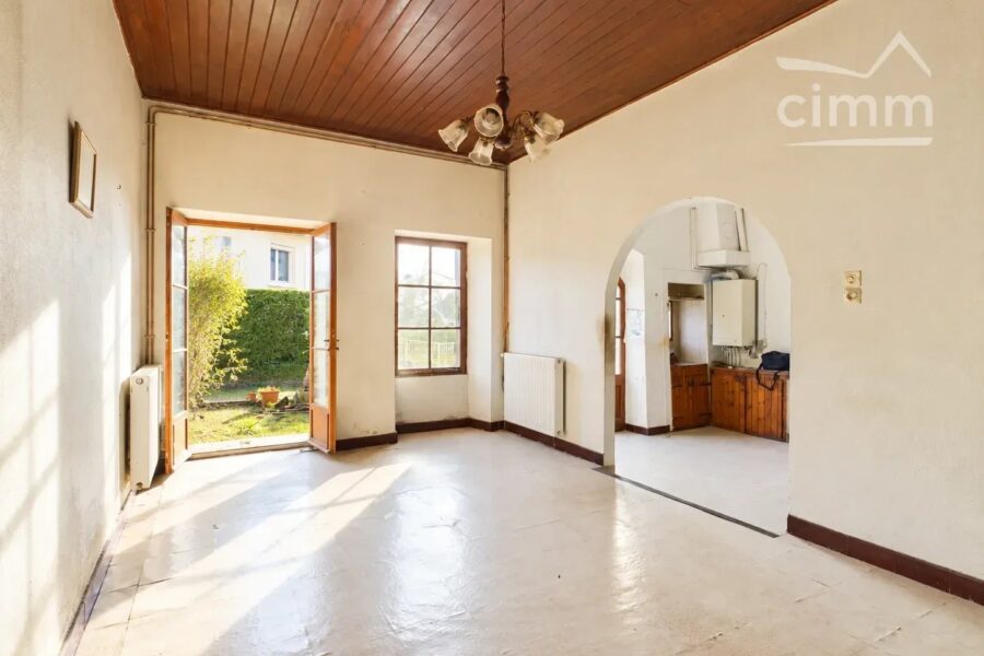 Maison à vendre à Saint-Nazaire-les-Eymes — Vue montagne — photo 5