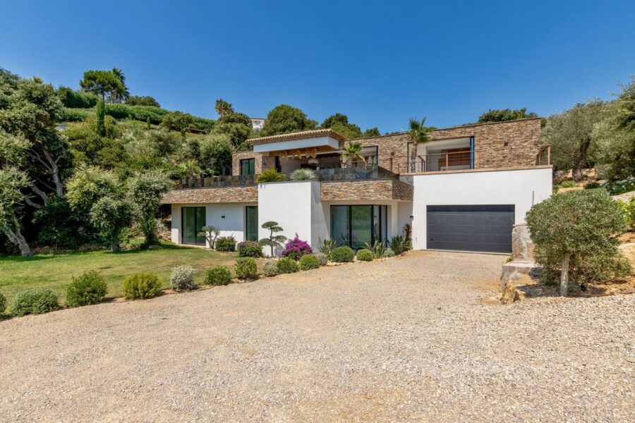 Maison à vendre à Sainte-Maxime — Vue mer — photo 13