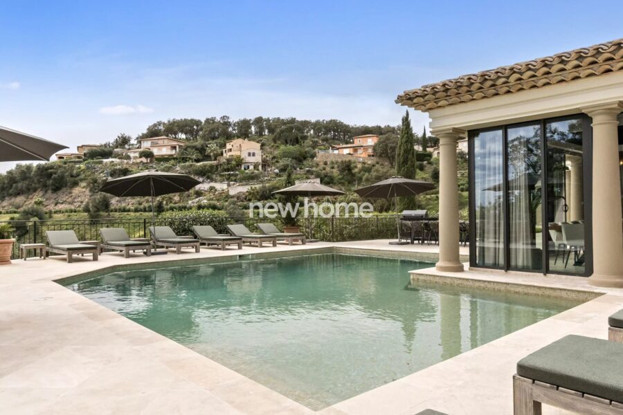 Maison à vendre à Sainte-Maxime — Vue mer — photo 3