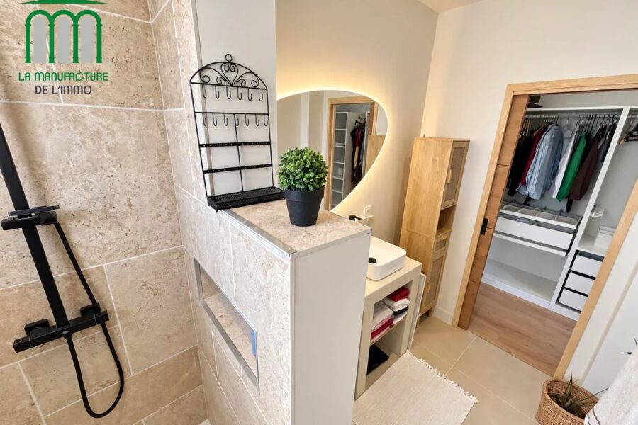 Maison à vendre à Valfleury — Vue montagne — photo 9
