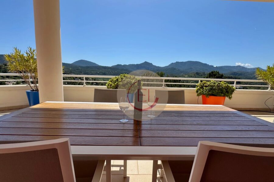 Appartement à vendre à Mandelieu-la-Napoule — Vue golf — photo 31