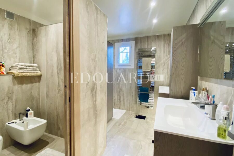 Maison à vendre à Menton — Vue mer — photo 18