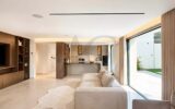 Maison à vendre à Villeneuve-Loubet — Vue parc & jardin — photo 8