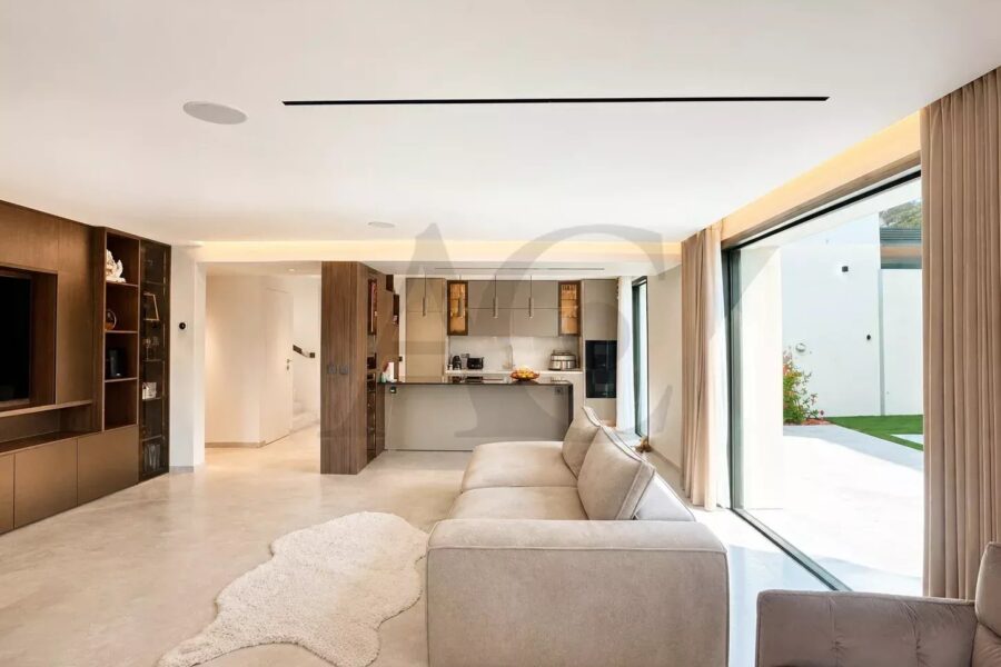Maison à vendre à Villeneuve-Loubet — Vue parc & jardin — photo 8