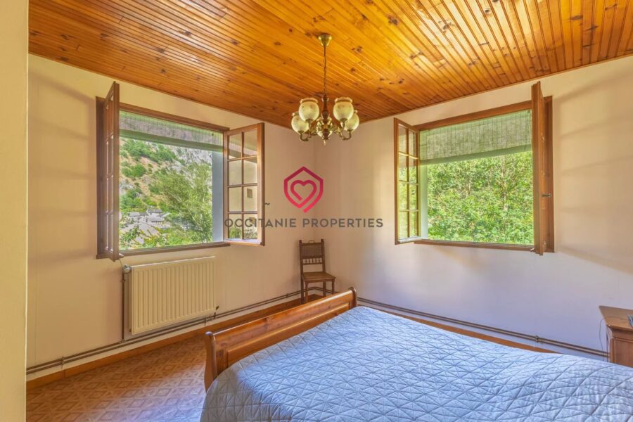 Maison à vendre à Axat — Vue montagne — photo 16