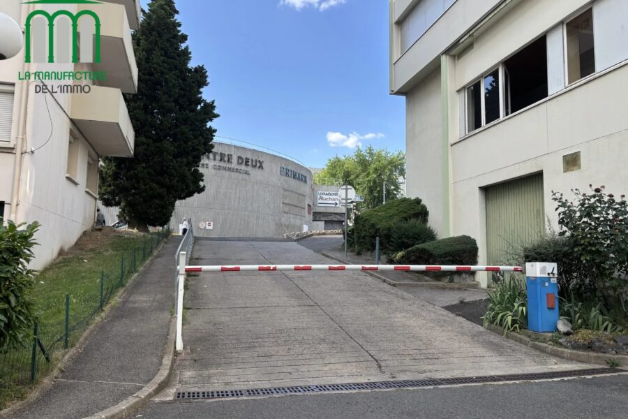 Appartement à vendre à Saint-Étienne — Vue sur la ville — photo 12