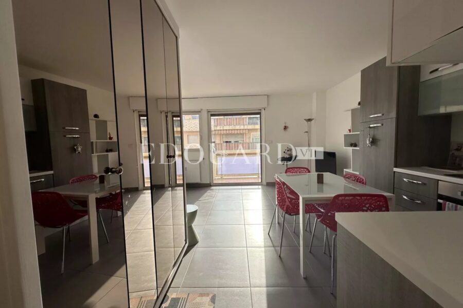 Appartement à vendre à Roquebrune-Cap-Martin — Vue mer — photo 4