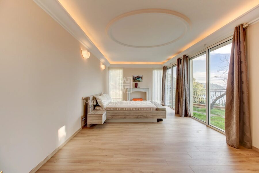 Maison à vendre à Roquebrune-Cap-Martin — Vue mer — photo 9