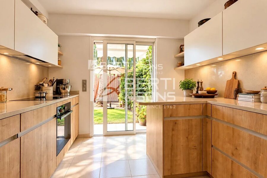 Appartement à vendre à Mandelieu-la-Napoule — Vue nature — photo 4