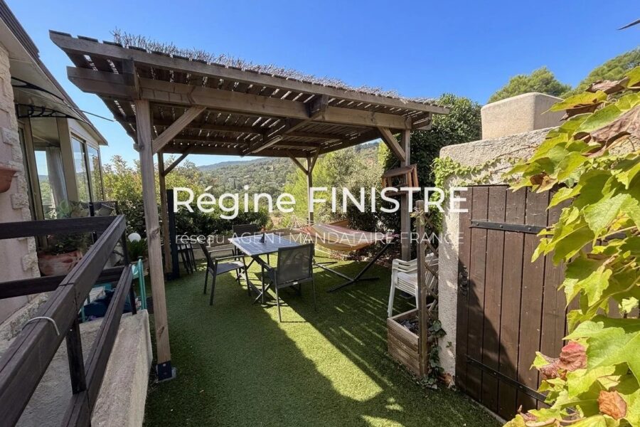 Maison à vendre à Roquebrune-sur-Argens — Vue montagne — photo 19