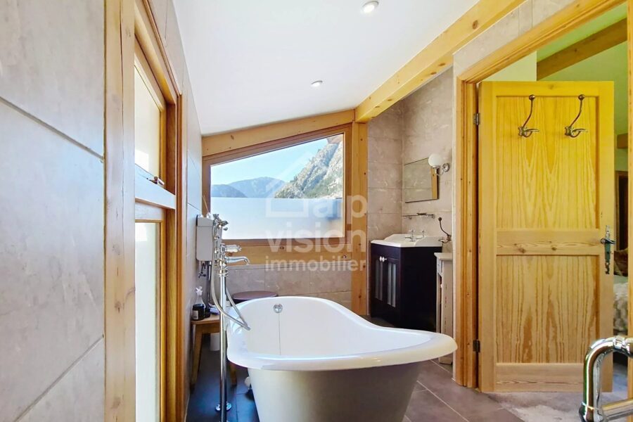 Maison à vendre à Abondance — Vue montagne — photo 24