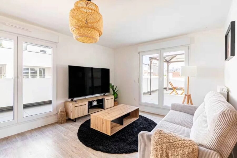 Appartement à vendre à Romainville — Vue sur la ville — photo 3
