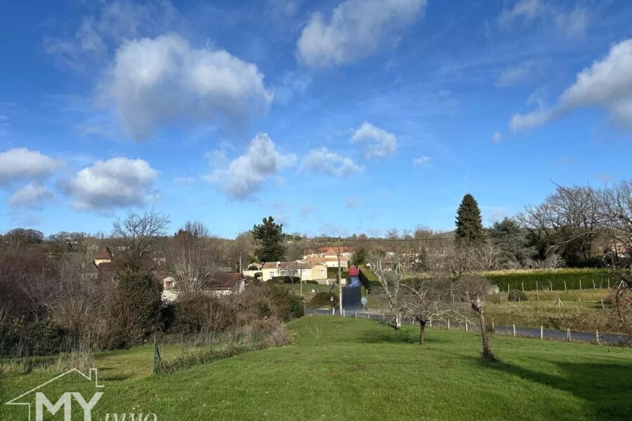 Maison à vendre à Saint-Germain-et-Mons — Vue nature — photo 1