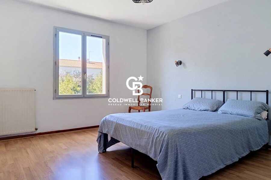 Maison à vendre à Saintes — Vue parc & jardin — photo 6