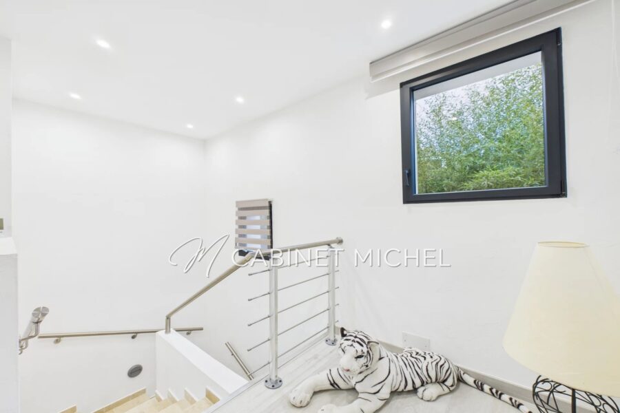 Maison à vendre à Grasse — Vue montagne — photo 16