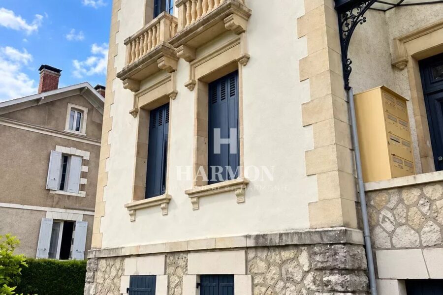 Appartement à vendre à Salies-de-Béarn — Vue sur la ville — photo 15