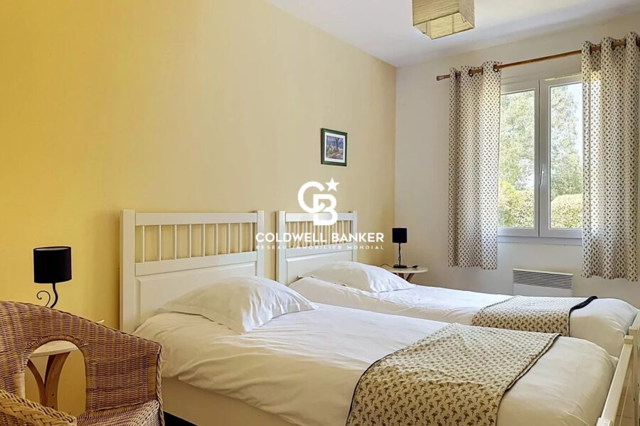 Maison à vendre à La Caillère-Saint-Hilaire — Vue parc & jardin — photo 18