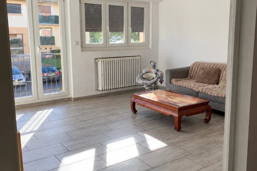 Appartement à vendre à Blois — Vue sur la ville — photo 2