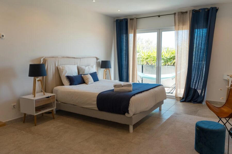 Maison à vendre à Sainte-Lucie-de-Porto-Vecchio — Vue mer — photo 9
