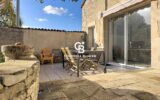 Maison à vendre à Saint-Martin-de-Juillers — Vue parc & jardin — photo 1
