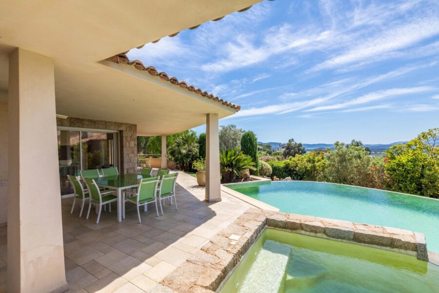 Maison à vendre à Sainte-Lucie-de-Porto-Vecchio — Vue mer — photo 32
