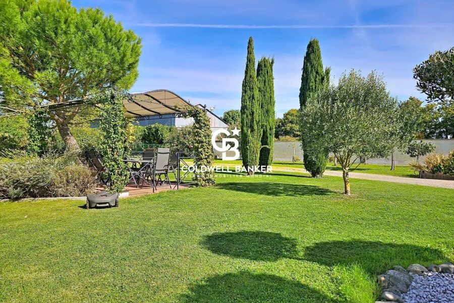 Maison à vendre à Saint-Jean-d&rsquo;Angély — Vue nature — photo 1