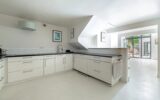 Appartement à vendre à La Celle-Saint-Cloud — Vue parc & jardin — photo 7