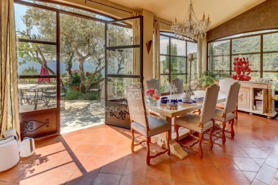 Maison à vendre à La Roquette-sur-Var — Vue montagne — photo 3