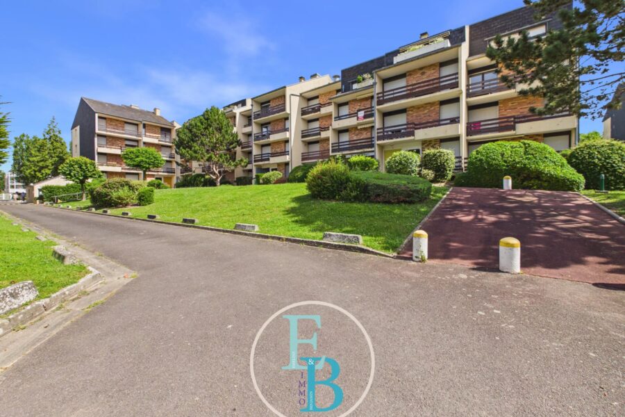 Appartement à vendre à Cabourg — Vue parc & jardin — photo 2