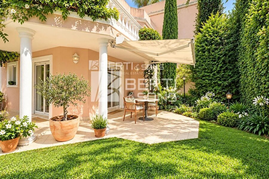 Appartement à vendre à Mandelieu-la-Napoule — Vue nature — photo 2