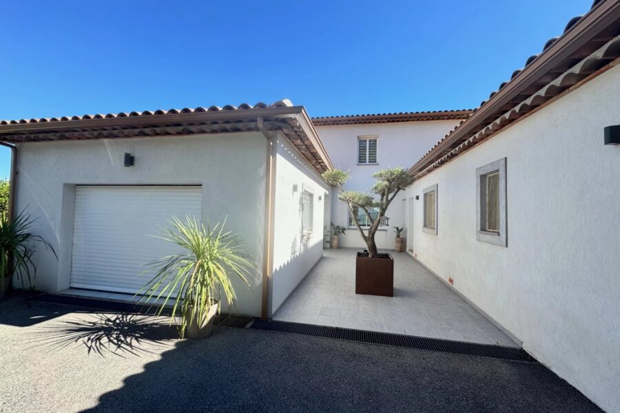 Maison à vendre à Les Adrets-de-l&rsquo;Estérel — Vue montagne — photo 48