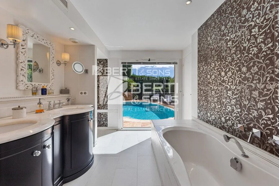 Maison à vendre à Mandelieu-la-Napoule — Vue mer — photo 7