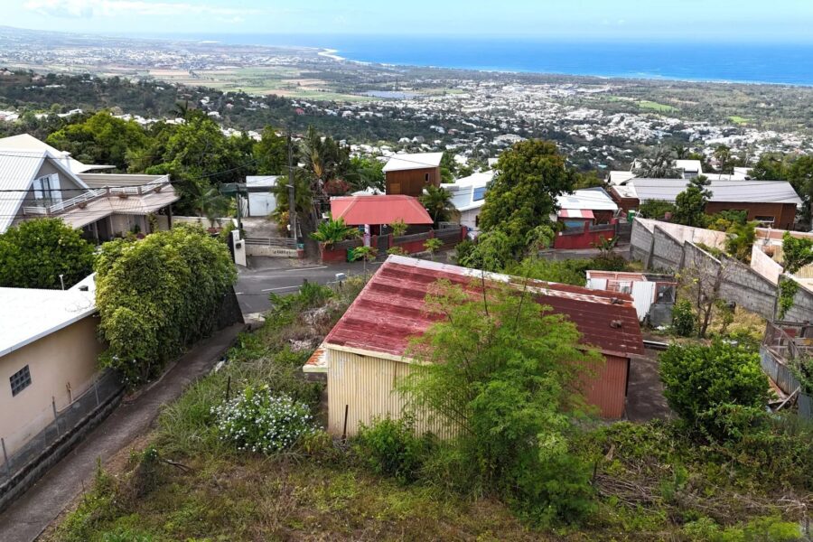Terrain à vendre à L&rsquo;Étang-Salé — Vue mer — photo 4