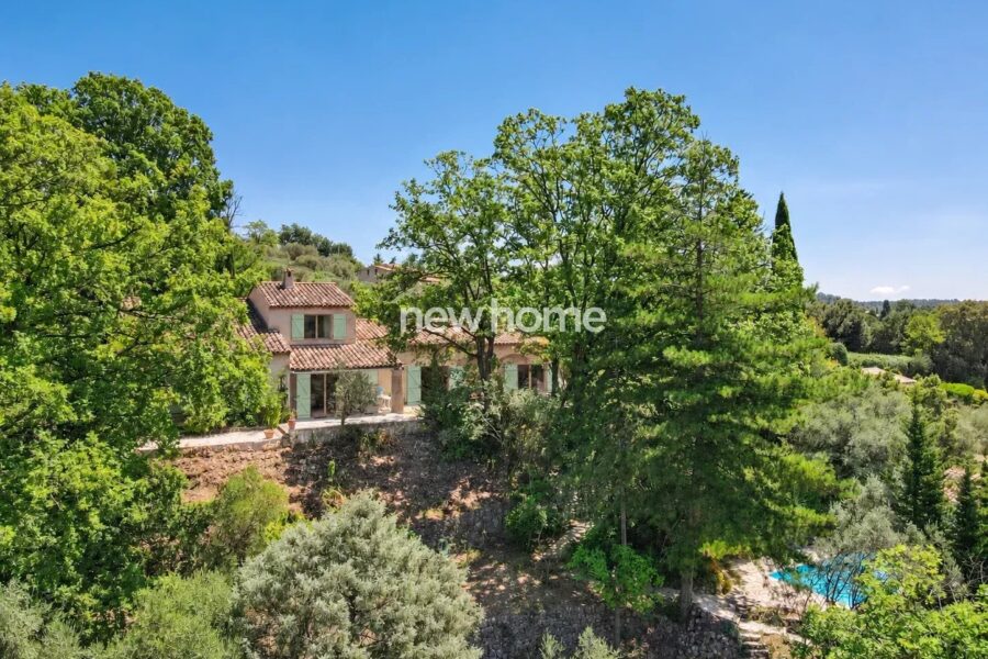 Maison à vendre à Montauroux — Vue montagne — photo 2