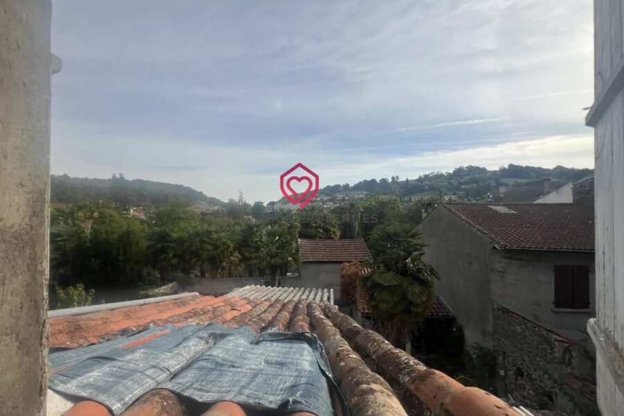 Maison à vendre à Saint-Girons — Vue sur la ville — photo 1