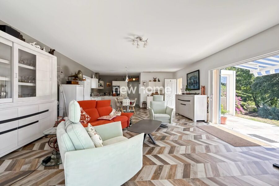Maison à vendre à Montauroux — Vue montagne — photo 6