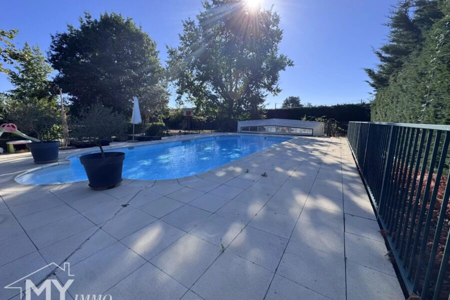 Maison à vendre à Pineuilh — Vue parc & jardin — photo 33