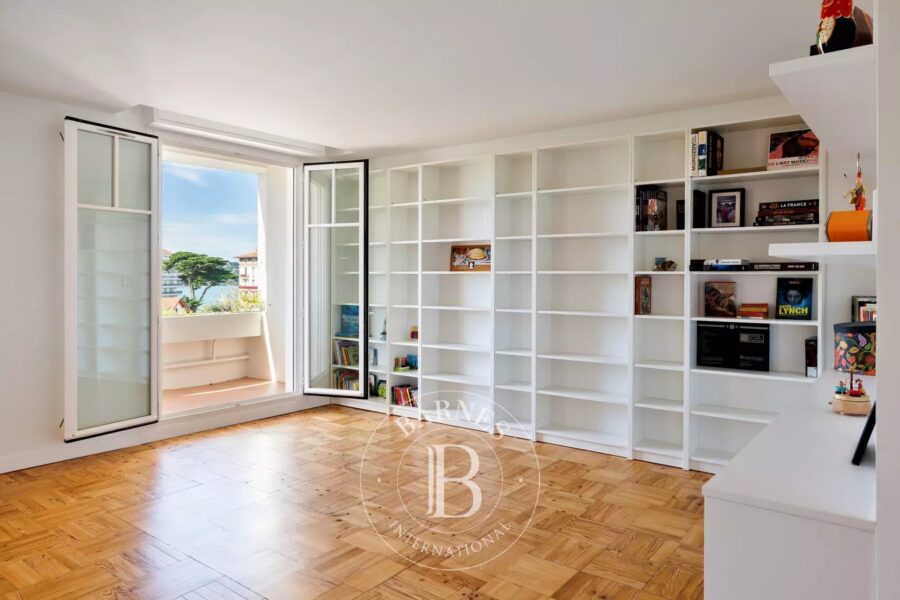 Appartement à vendre à Saint-Jean-de-Luz — Vue mer — photo 7