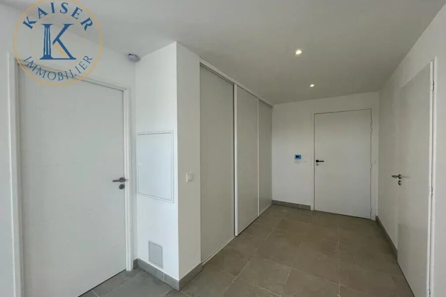 Appartement à vendre à La Londe-les-Maures — Vue mer — photo 12