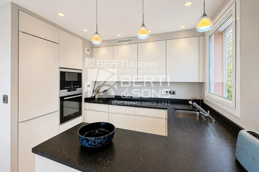 Appartement à vendre à Mandelieu-la-Napoule — Vue mer — photo 5