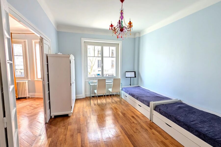 Appartement à vendre à Lyon 6e arrondissement — Vue sur la ville — photo 5