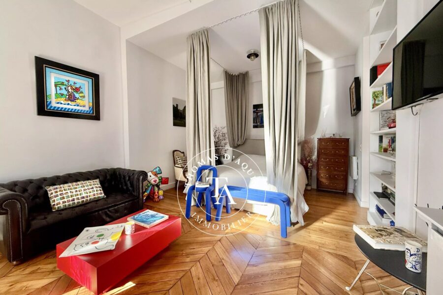 Appartement à vendre à Paris 6e arrondissement — Vue nature — photo 3
