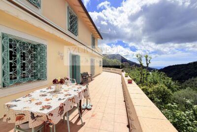 Maison à vendre à Menton