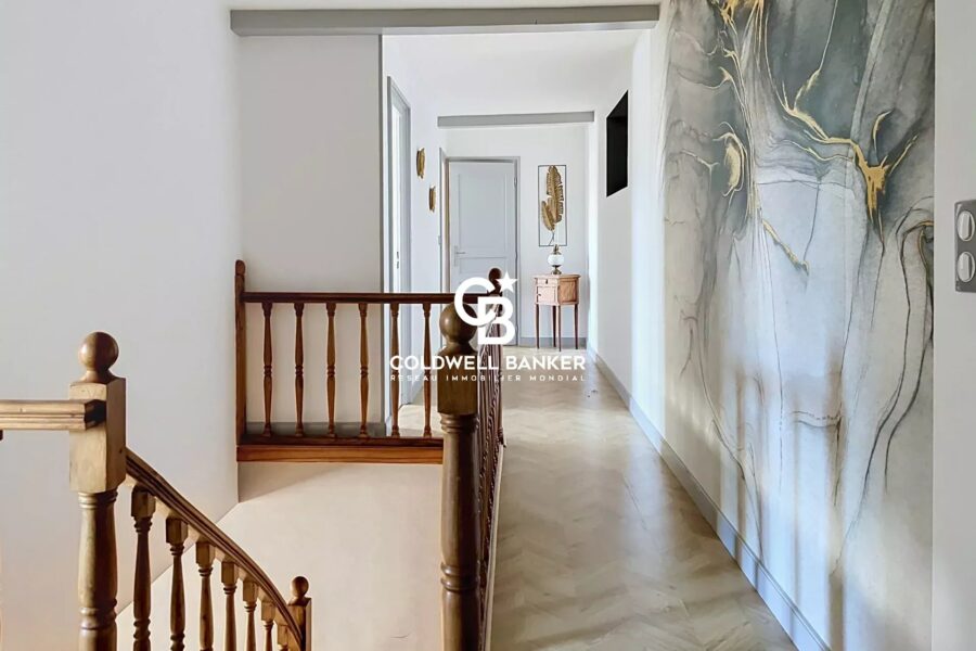 Maison à vendre à Sainte-Lheurine — Vue parc & jardin — photo 16